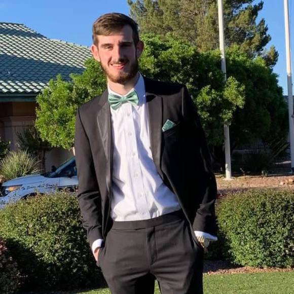 Meet your Posher, Cindy - Picture 1 of 1